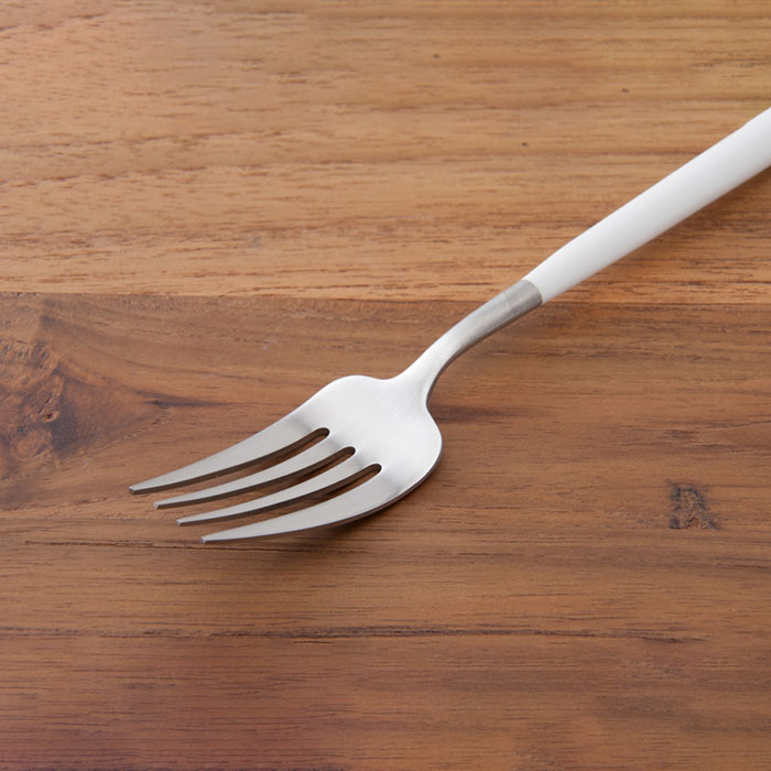 【訳あり】【正規品】クチポール　ゴア・ホワイト　シルバー　ディナーフォーク　/　Cutipol　GOA-White