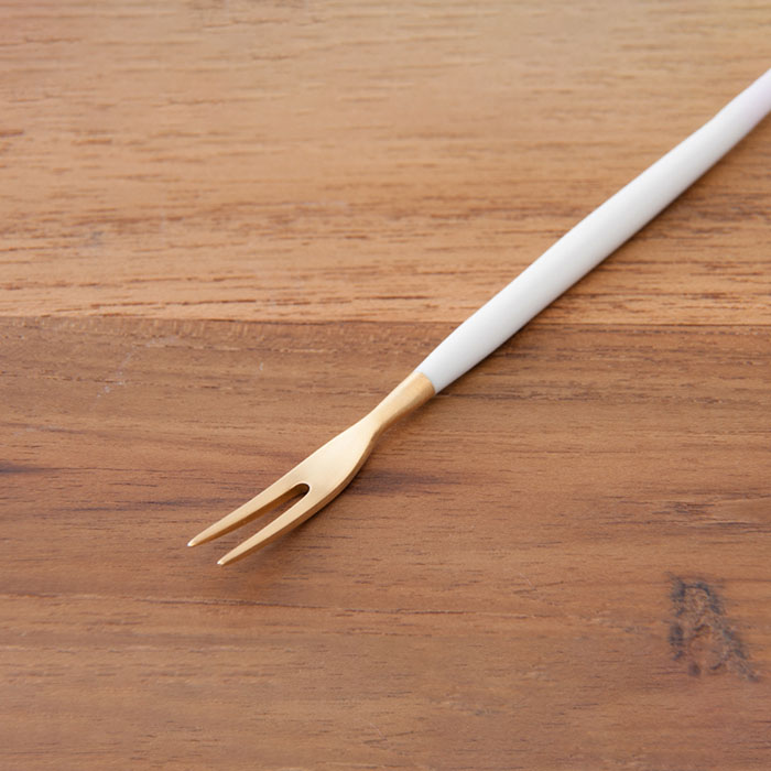 【正規品】クチポール　ゴア・ホワイト　ゴールド　フルーツフォーク　/　Cutipol　GOA-White