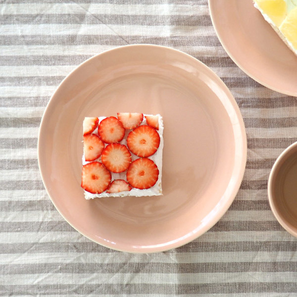 【取扱終了】イッタラ　ティーマ　プレート　17cm　パウダー　/　iittala　TEEMA