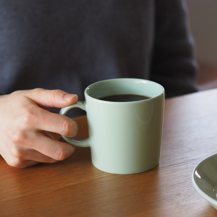 イッタラ　ティーマ　マグカップ　0.3L　セージグリーン　/　iittala　TEEMA