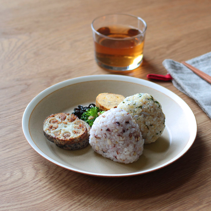 yumiko　iihoshi　porcelain　×　木村硝子店　dishes　220　plate　sand beige matte　/　ディシィーズ　サンドベージュ　マット