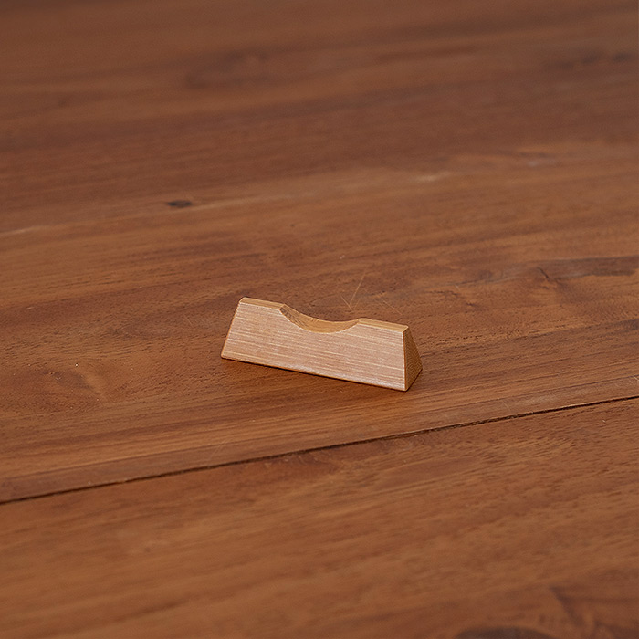 公長齋小菅　三角箸置き