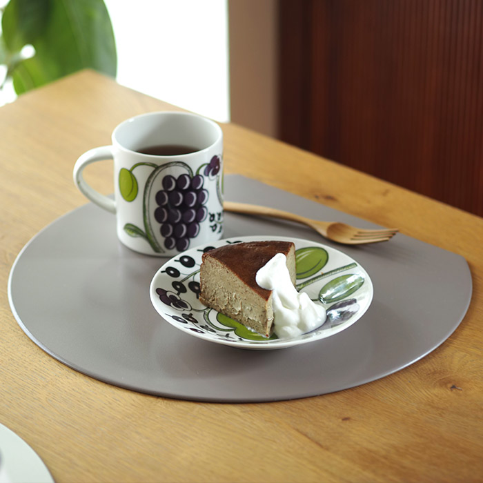 【単品】半月盆　両面　アイボリー×グレージュ　/　山中漆器　andPK