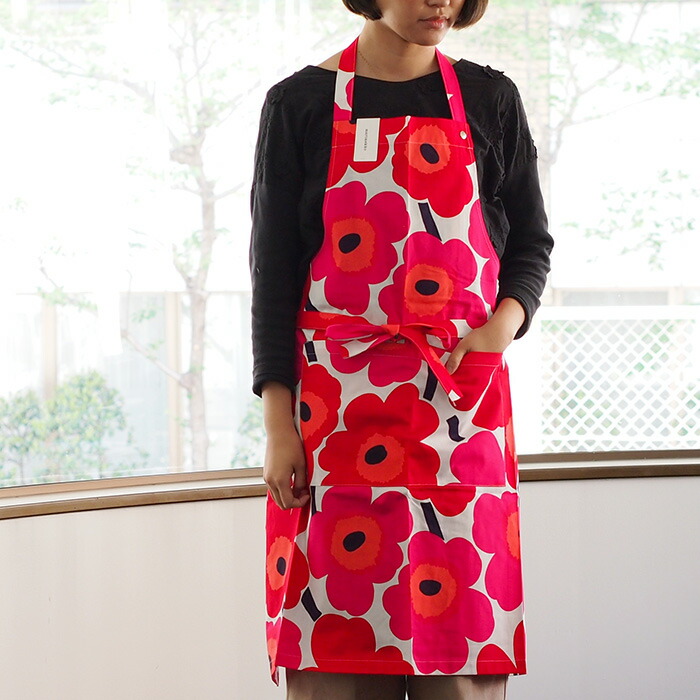 マリメッコ　エプロン　ピエニ・ウニッコ　レッド　/　marimekko　Pieni-Unikko　※