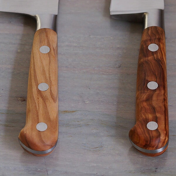 【在庫限りのスペシャルプライス】サバティエ　Provencao　ユーティリティナイフ　12cm　オリーブウッド　/　SABATIER【26SPR】【sp】