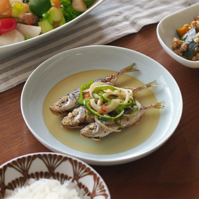 瑞々　まる皿7寸　青白