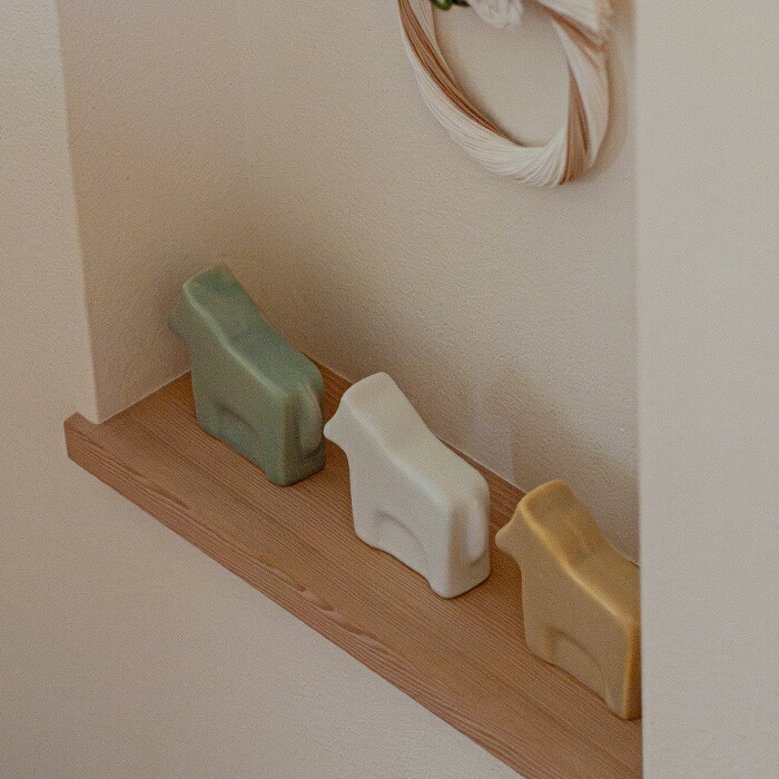 かもしか道具店　馬　白