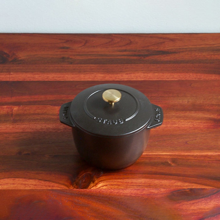 ストウブ　ラ　ココット　デ　ゴハン　S　12cm　ブラック　/　staub【25BF】