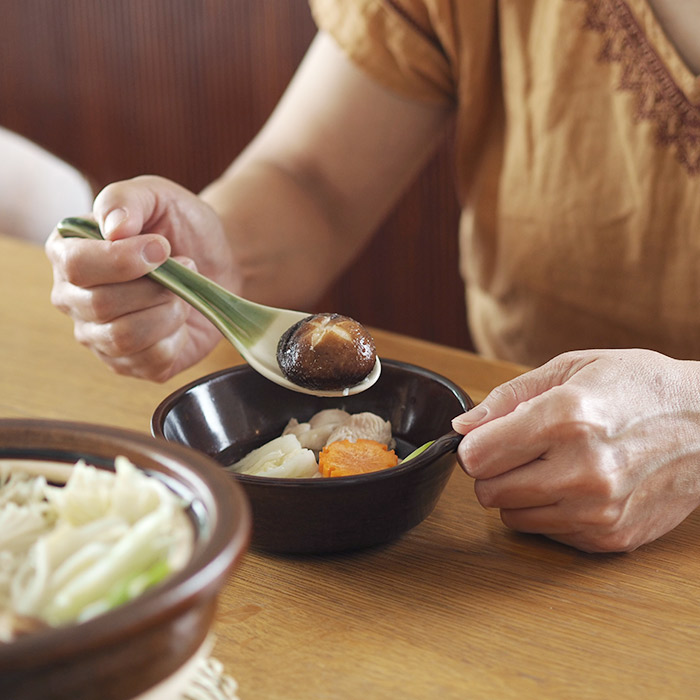 庄左エ門窯　れんげ　抹茶