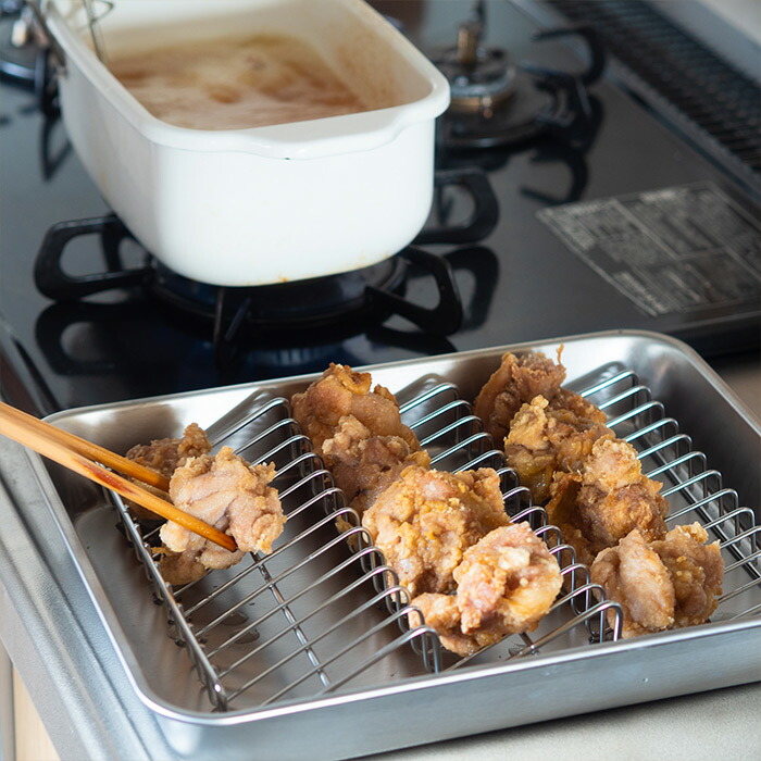 【予約限定　スコイプレゼント！　1月中旬以降配送予定】■ヨシカワ　油切り名人　波型バットアミ＆角バット　15取セット