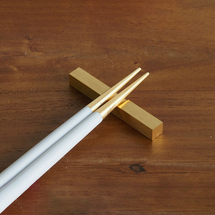 Cutipol Goa Whitemattgold クチポール ゴア ホワイト マットゴールド チョップスティック 食器と料理道具の専門店 プロキッチン