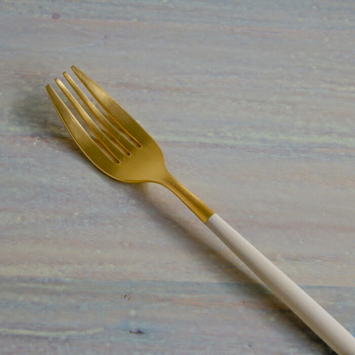 【23Wセール】【正規品】クチポール　ミオ・アイボリー　ゴールド　ディナーフォーク　/　Cutipol　MIO-Ivory