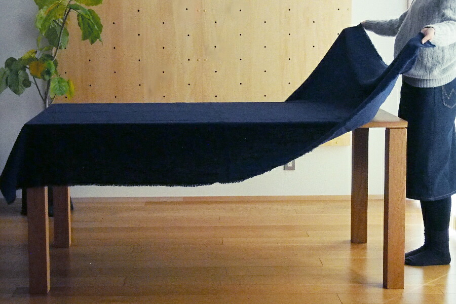 Linen Tales リネンテイルズ フリンジ テーブルクロス ネイビー 140 0 食器と料理道具の専門店 プロキッチン