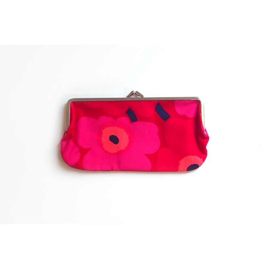 マリメッコ がま口ポーチ 19×9cm ミニ・ウニッコ ワインレッド / marimekko Mini-Unikko