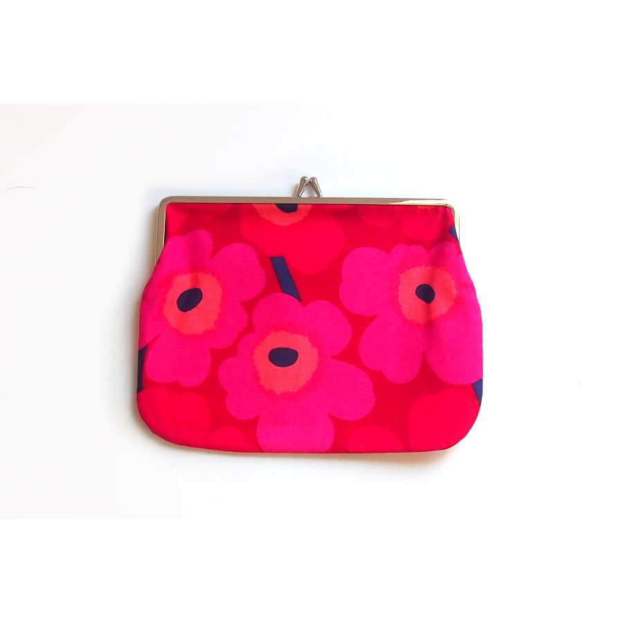 【取扱終了0905】【決算SALE】マリメッコ がま口ポーチ 20×14cm ミニ・ウニッコ ワインレッド / marimekko Mini-Unikko