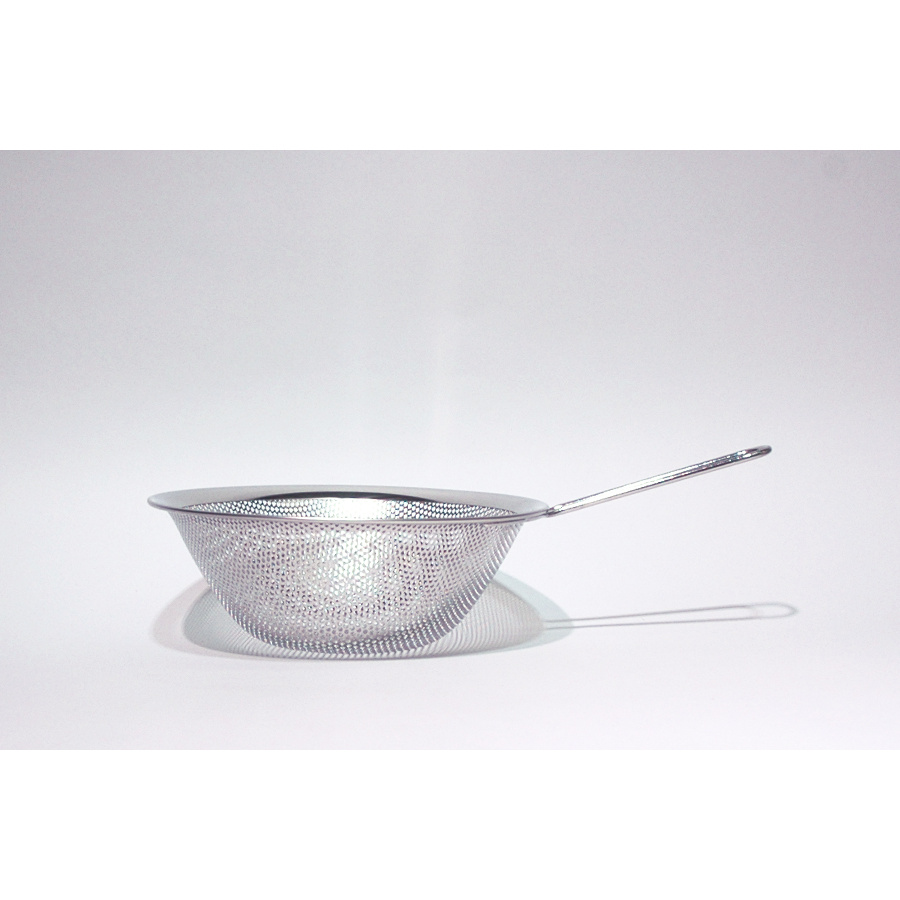 Sori Yanagi/柳宗理 手付きパンチングストレーナー 19cm | 食器と料理道具の専門店「プロキッチン」